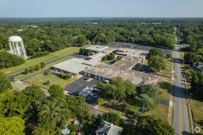 Many students attend Anderson Five Charter School.