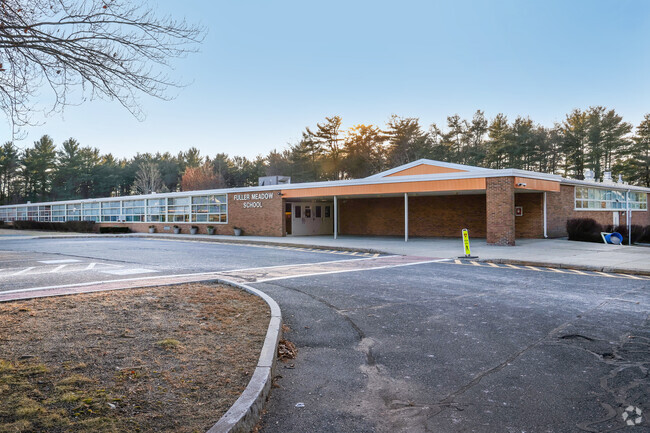 Fuller Meadow Elementary School is only one-story, perfect for young students.
