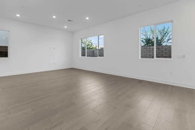 110 Pansy, Irvine, CA 92618 - photo 4