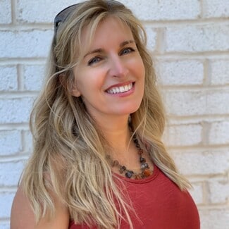 Debbie Kinlaw