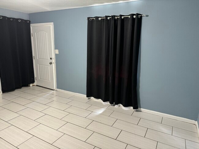1924 Nekoma Ct unit 1926, Tallahassee, FL 32304 - photo 7