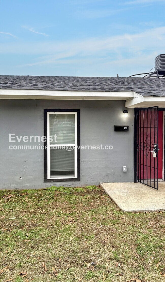 205 9th Ave W Unit 205, Birmingham, AL 35204