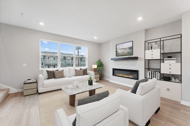 1526 Traverse Ln, West Saint Paul, MN 55118 - photo 3