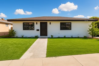 12948 Lull St, Los Angeles, CA 91605