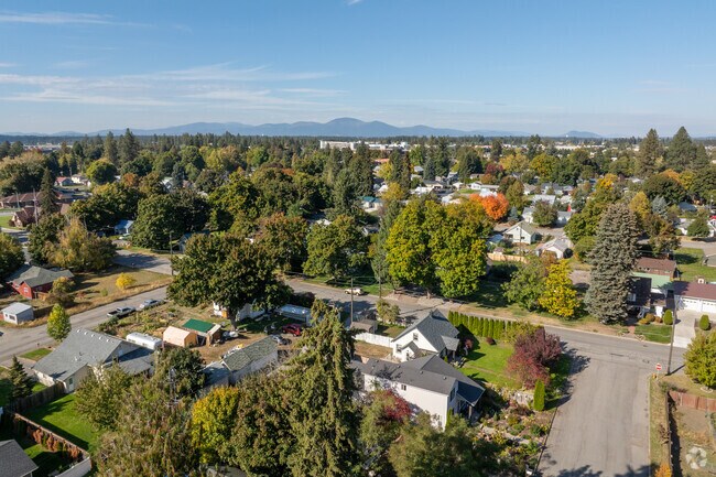 Appleway Avenue is a well-rounded commercial corridor that serves as a central hub for shopping.