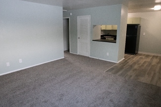 2800 Crystal St Unit K-2, Anderson, IN 46012