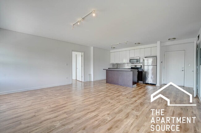 1544 W Glenlake Ave unit 3A, Chicago, IL 60660 - photo 4