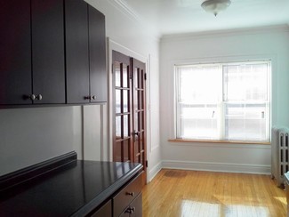 1718-1732 E 70th St, Chicago, IL 60649