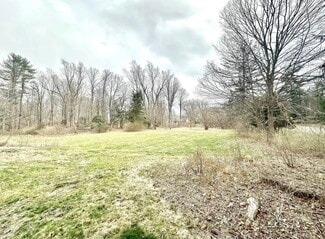 473 Amity Rd, Woodbridge, CT 06525