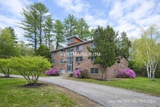 20 Tall Pines Dr Unit 22, Lewiston, ME 04240