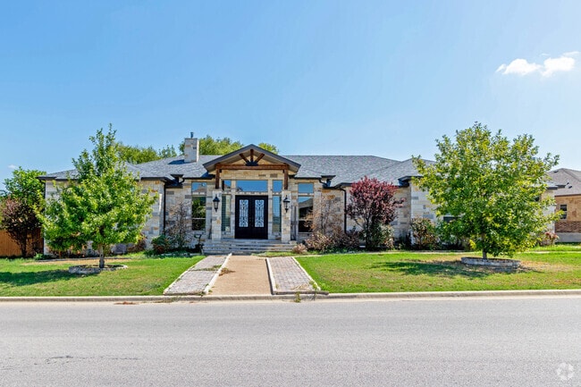 Bella Charca is luxury living at its finest.