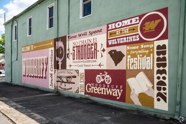 Downtown Woodruff has a colorful mural.