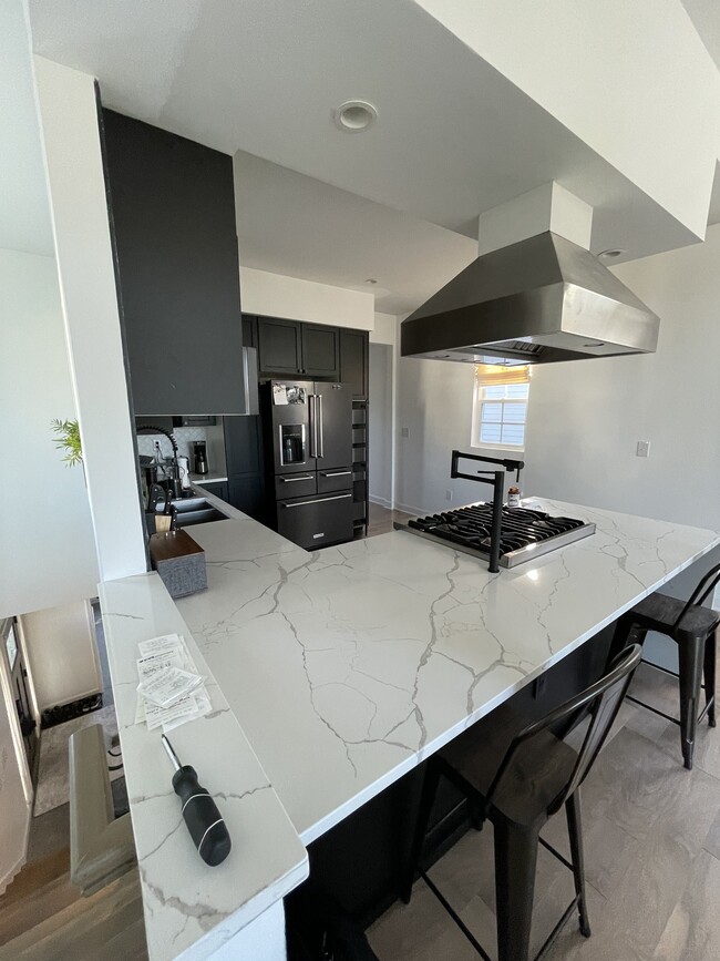 1340 Hoyt Ave, Indianapolis, IN 46203 - photo 2