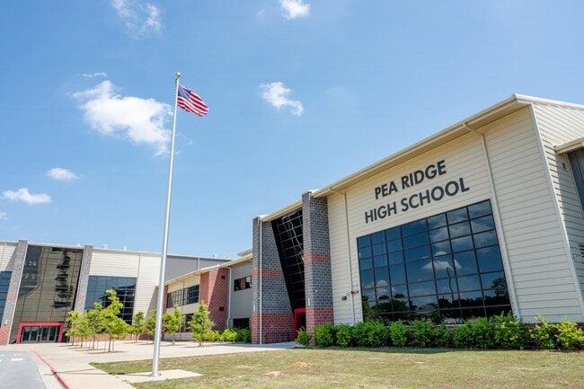 1715 Ferguson St, Pea Ridge, AR 72751 - photo 3