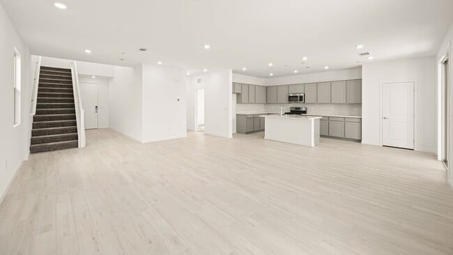 99 Tardando Ave, Henderson, NV 89015 - photo 6