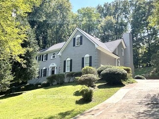 4350 Pompey Dr SW, Atlanta, GA 30331