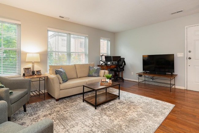 38 Victorian Gate Way, Columbus, OH 43215 - photo 3