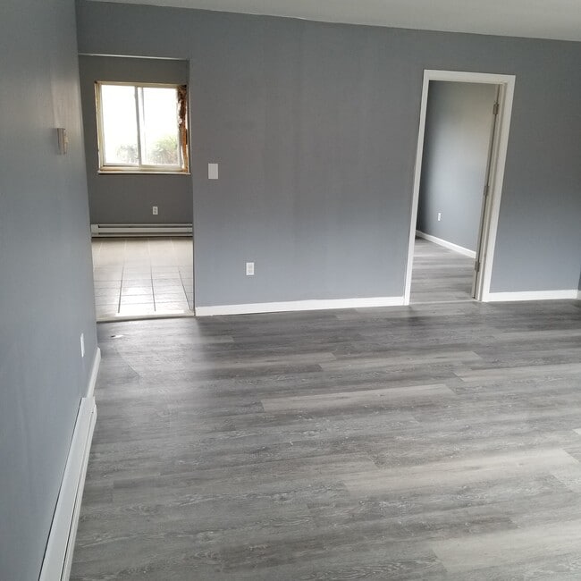 79 Yaun Ave unit 30, Liberty, NY 12754 - photo 3