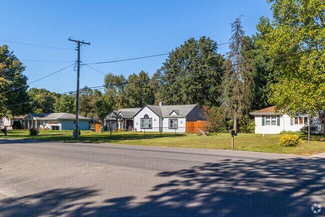 Middlebury South has many perfect homes for smaller families.