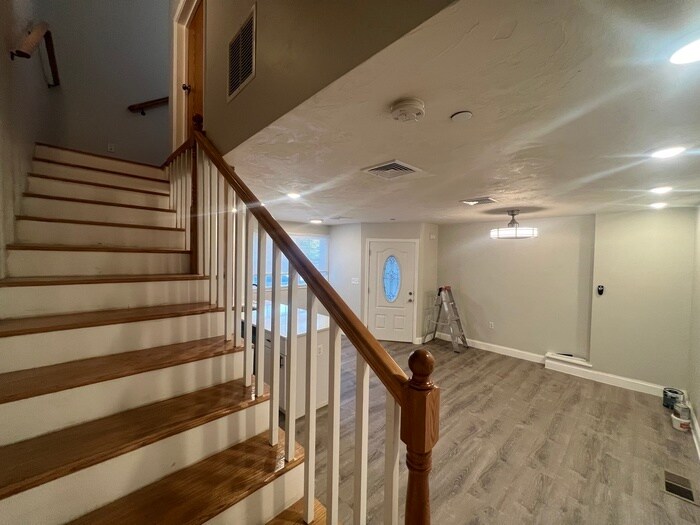 28 Otis St, Somerville, MA 02145 - photo 1