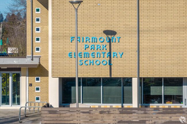Fairmount Park Elementary is located in the Fairmount Park neighborhood of Seattle.