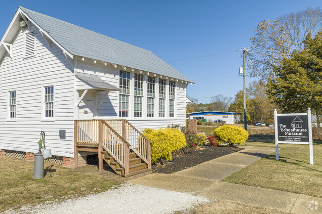 Discover heritage and hear the stories at The Schoolhouse Museum in Smithfield.
