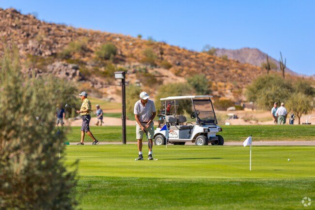 Golf enthusiasts from Skyline Ranch and beyond find their haven at San Tan Highlands Golf Club.
