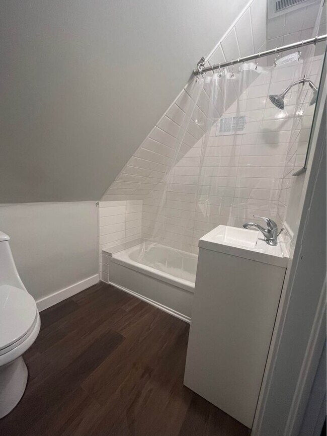 1826 5th St unit 2, Wyandotte, MI 48192 - photo 5