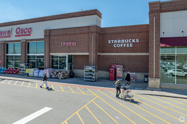 Residents of South DuPage River can stock up on fresh groceries at Jewel-Osco.