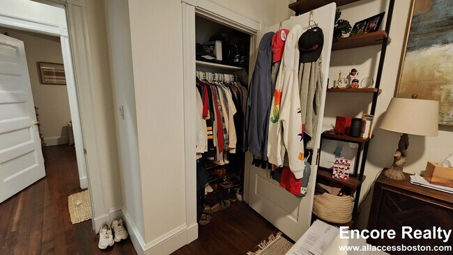 12 Nonantum St unit 1, Brighton, MA 02135 - photo 5