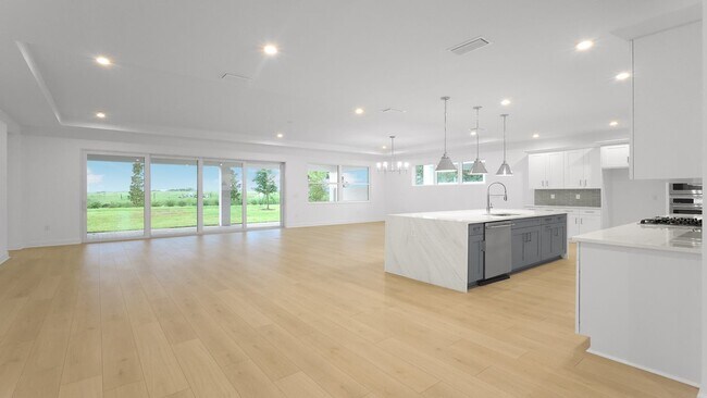 1615 Bellagio Loop, Tavares, FL 32778 - photo 6