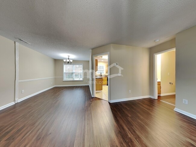 4013 Wellingham Ln, High Point, NC 27265 - photo 6