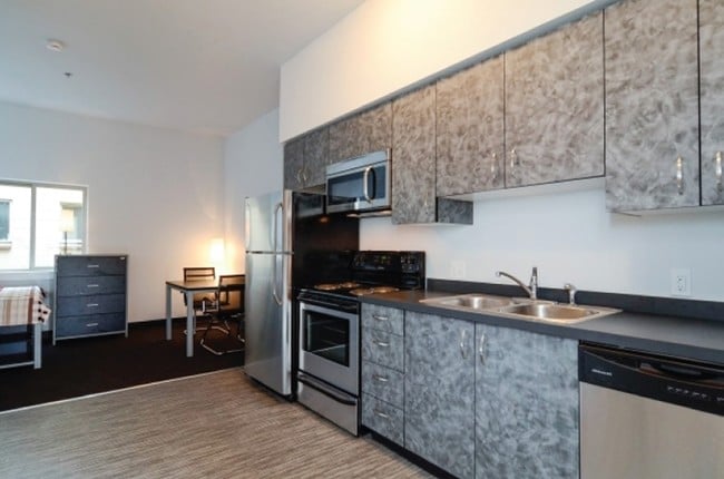 MW2, Eugene, OR 97401 - photo 7