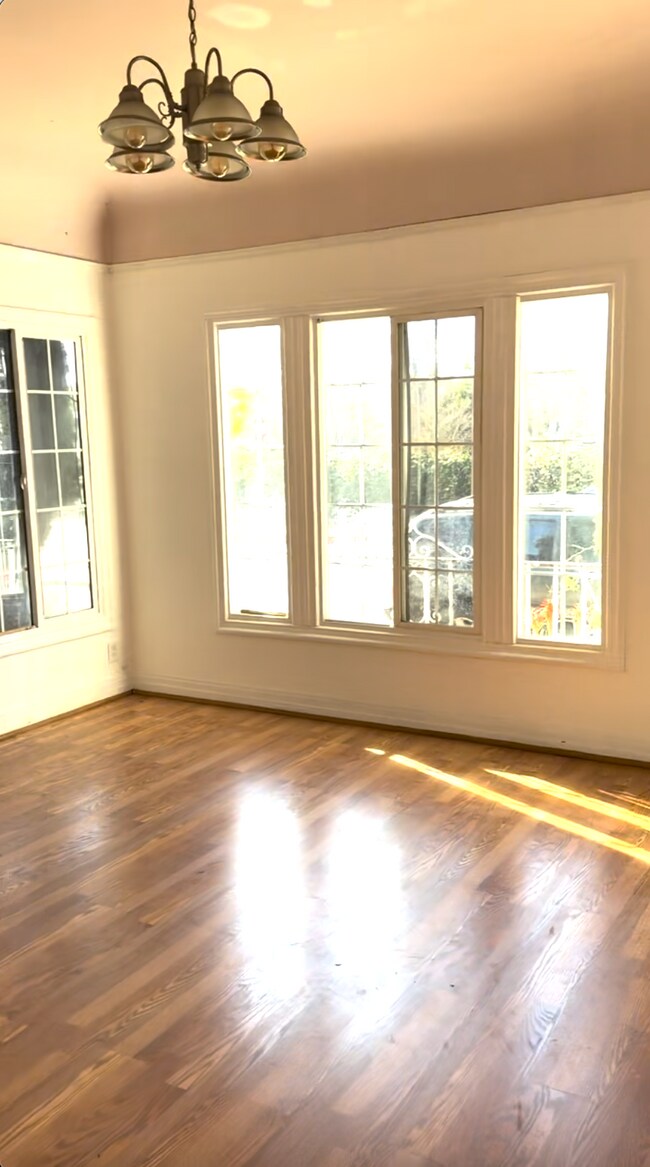 2006 N Commonwealth Ave, Los Angeles, CA 90027 - photo 6