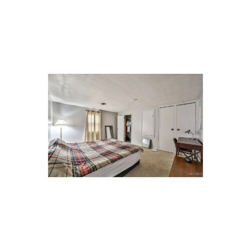 3648 S Park Ave unit Upper Front Unit, Buffalo, NY 14219 - photo 6