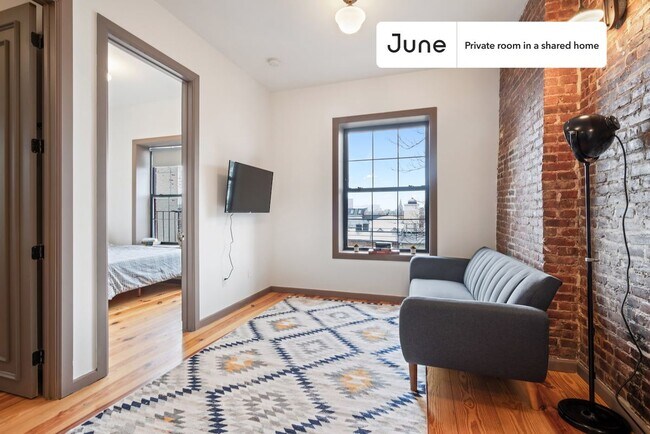 209 W 135th St, New York, NY 10030 - photo 4