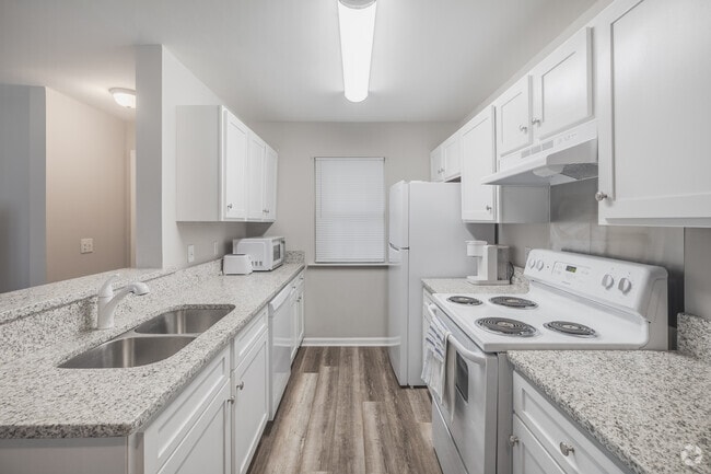 403 S Thomas Rd, Florence, SC 29501 - photo 2