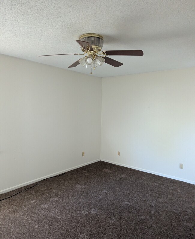 608 Aztec Ln, Albany, GA 31721 - photo 6