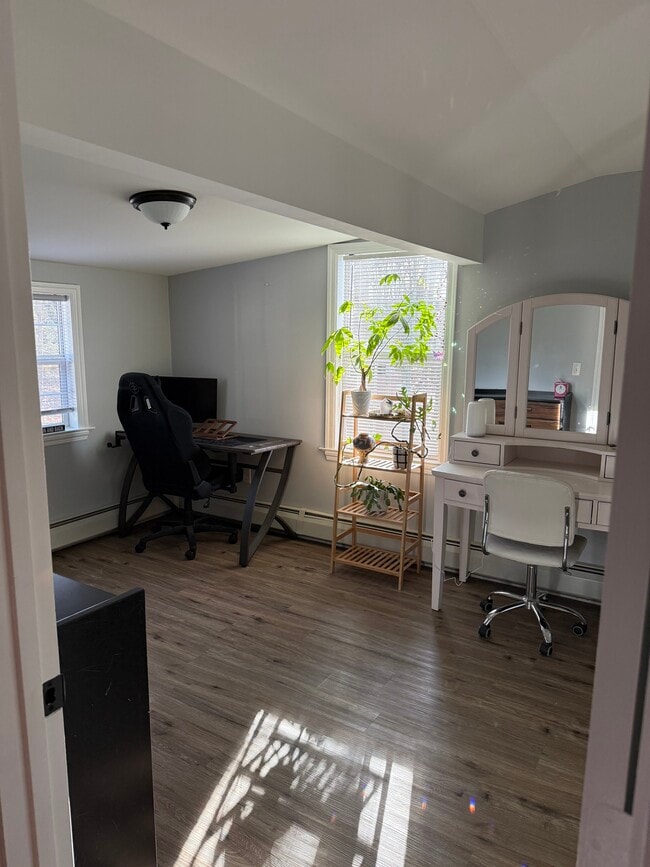 244 E High St, East Hampton, CT 06424 - photo 7