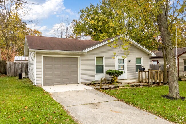 There are smaller cottage styled homes with garages in Fairfield Terrace/Belmont.