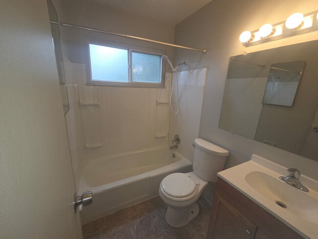 347 Mathews Rd, Boardman, OH 44512 - photo 3