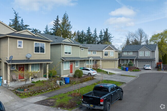 Modern homes can be found throughout Powellhurst-Gilbert.