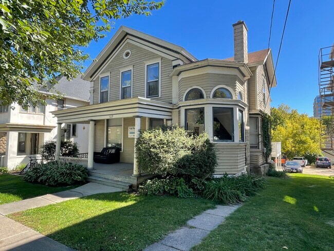 129 E Gorham St unit 1, Madison, WI 53703 - photo 2
