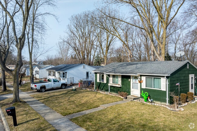 The median sale price in Bryant over the past couple years has been around $242,000.