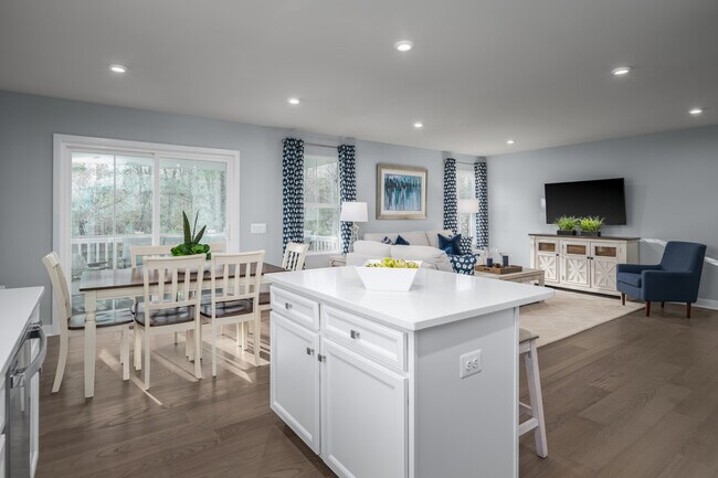 6098 Walden Springs Dr, Fairfield Township, OH 45011 - photo 6