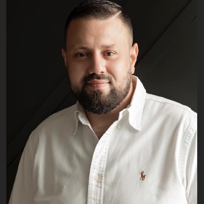 Agent Photo
