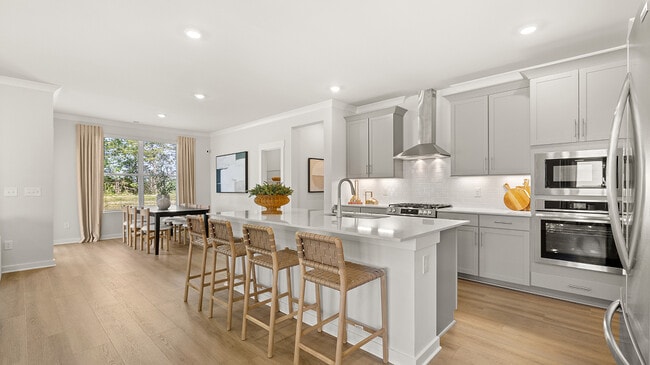 758 Heathview Ct, Clarksville, TN 37043 - photo 2