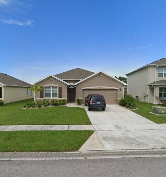 3222 Trinity Cir, Fort Pierce, FL 34945