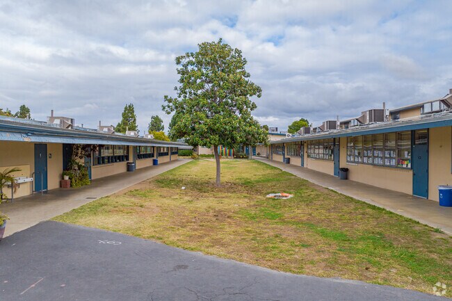 A hub of education, Perry Elementary School nurtures curiosity and sparks creativity.