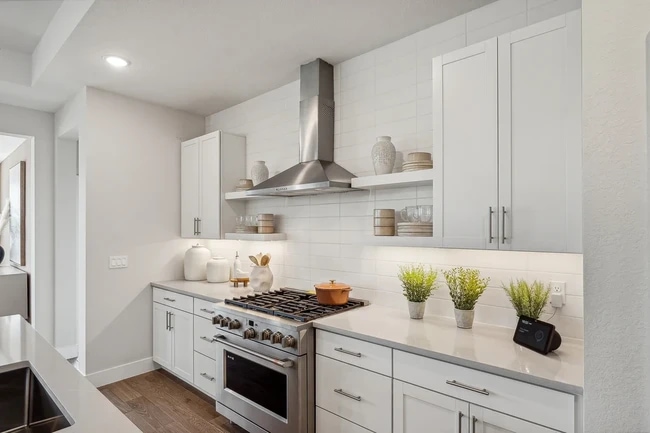 10427 NW Dreamweaver Rd, Port Saint Lucie, FL 34987 - photo 2